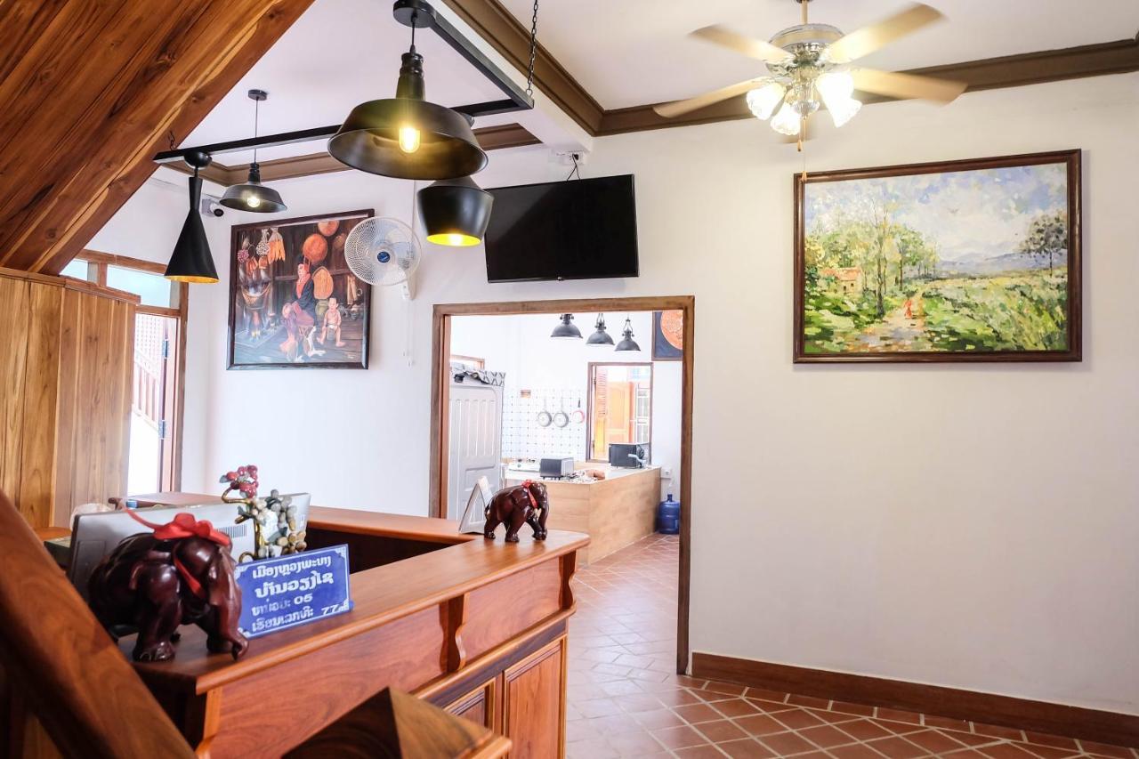Luang Prabang Museum Inn & Travel מראה חיצוני תמונה
